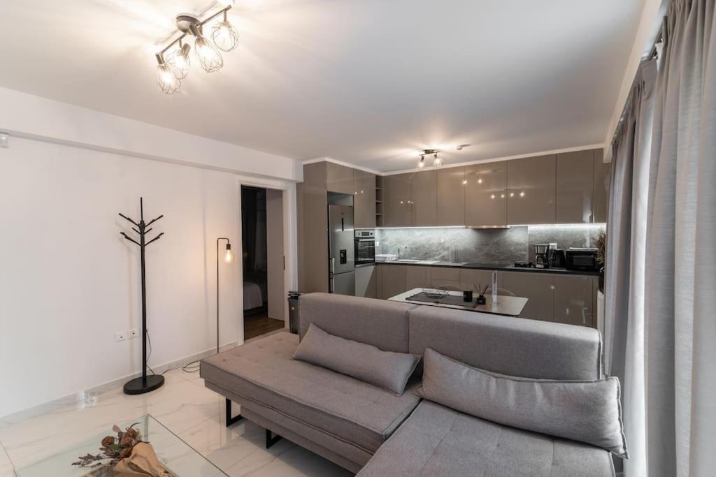 Apartamento Μεζονέτα Με Θέα Στο Πάρκο Σταύρος Νιάρχος One Atenas Exterior foto